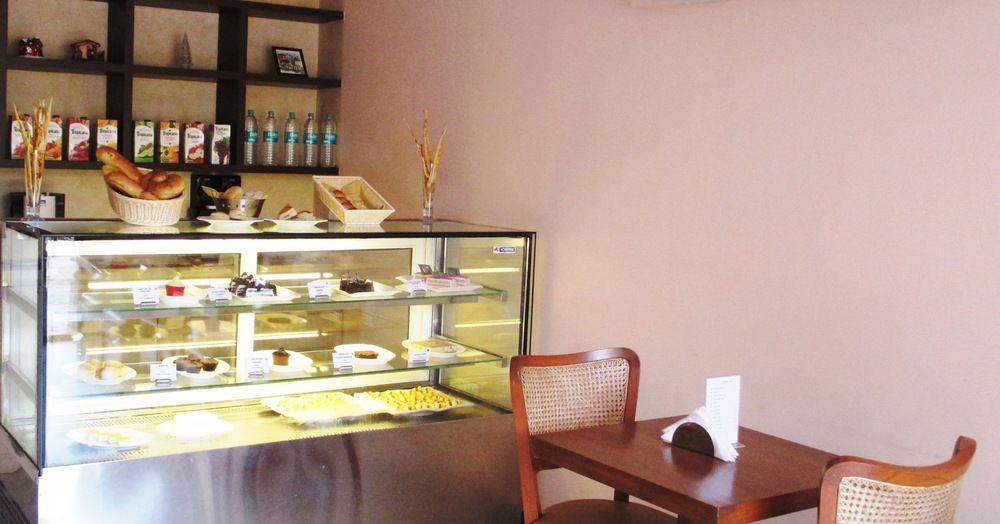 The Fern Residency, Miramar Hotel Panaji Ngoại thất bức ảnh