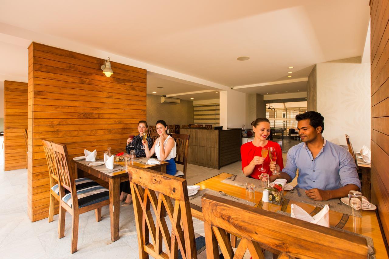 The Fern Residency, Miramar Hotel Panaji Ngoại thất bức ảnh