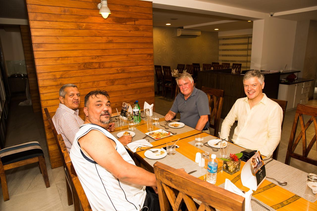 The Fern Residency, Miramar Hotel Panaji Ngoại thất bức ảnh